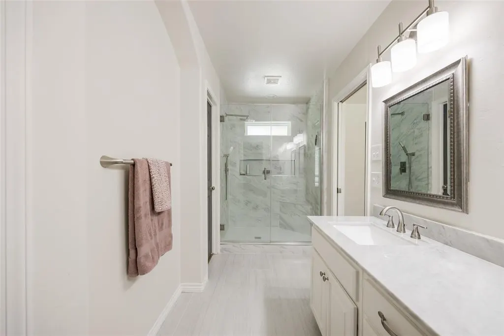 Photo 18 — 304 Coldbrook Circle, Edmond, OK 73003