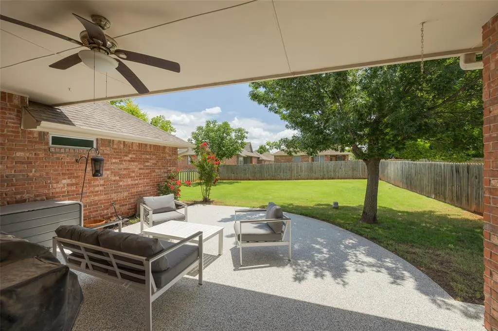 Photo 25 — 304 Coldbrook Circle, Edmond, OK 73003