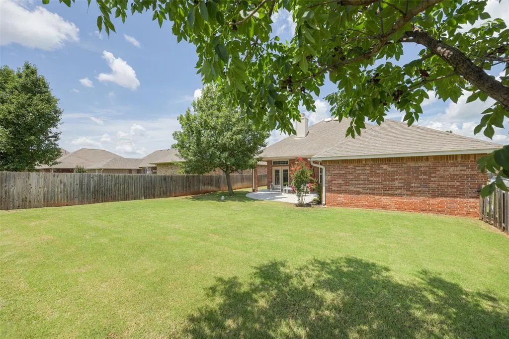 Photo 29 — 304 Coldbrook Circle, Edmond, OK 73003