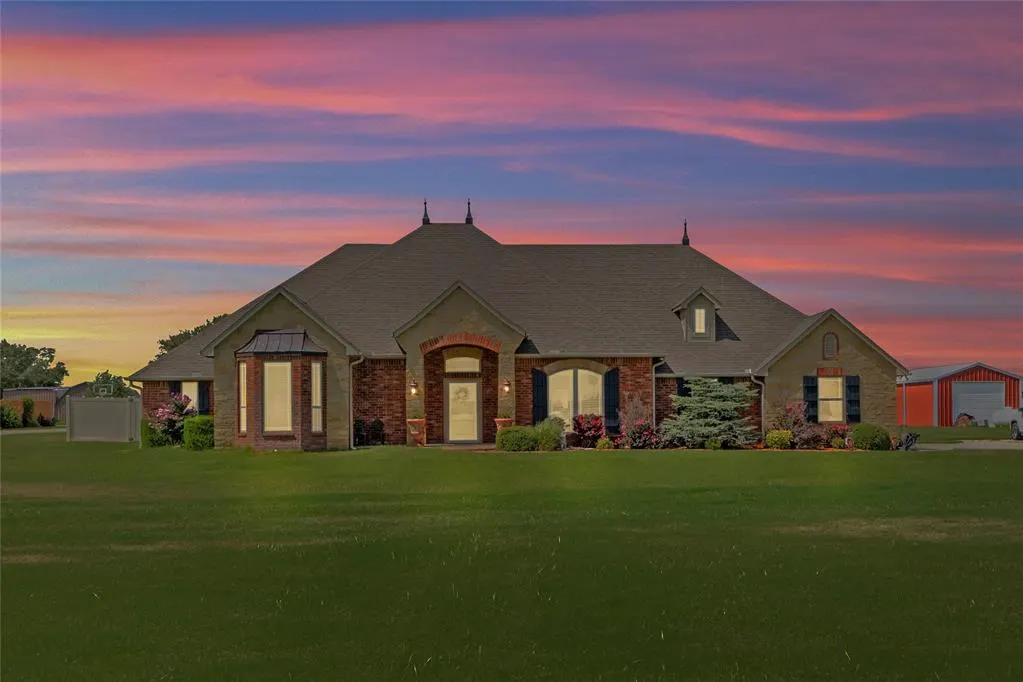 Photo 46 — 24191 E 996 Road, Weatherford, OK 73096