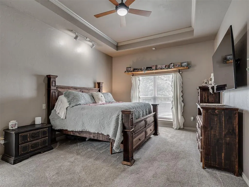 Photo 15 — 2005 Oak Circle, Piedmont, OK 73078