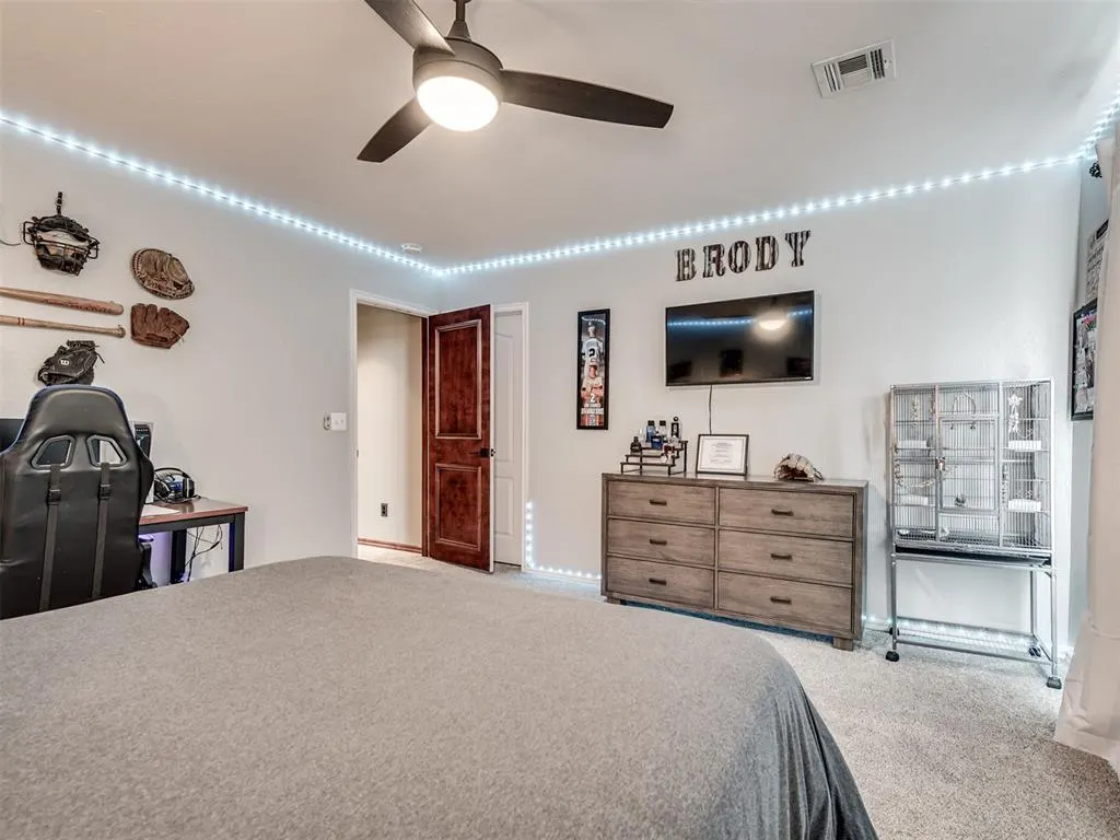 Photo 42 — 2005 Oak Circle, Piedmont, OK 73078