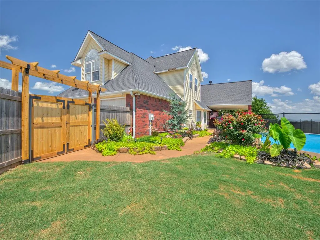 Photo 46 — 2005 Oak Circle, Piedmont, OK 73078
