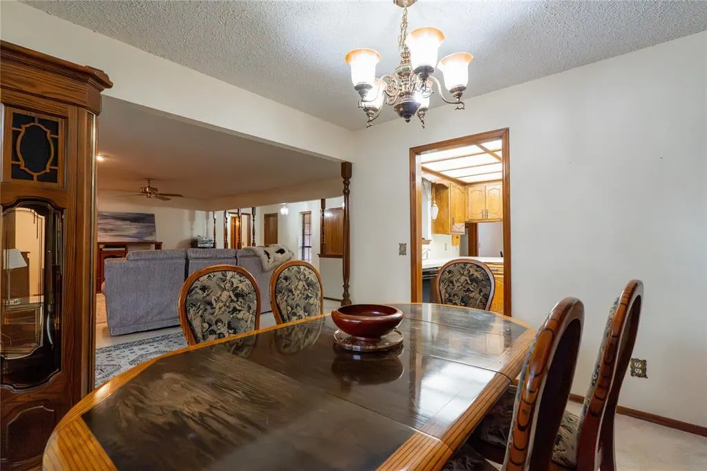Photo 16 — 205 Randolph Road, Clinton, OK 73601