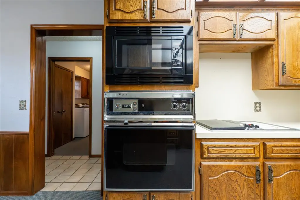 Photo 25 — 205 Randolph Road, Clinton, OK 73601