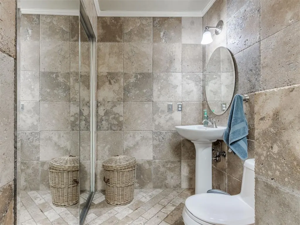 Photo 7 — 6500 N Grand Boulevard 120, Oklahoma City, OK 73116