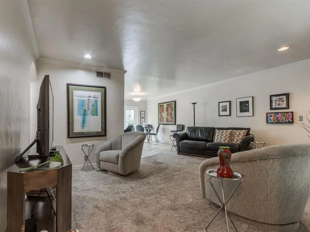 Photo 11 — 6500 N Grand Boulevard 120, Oklahoma City, OK 73116
