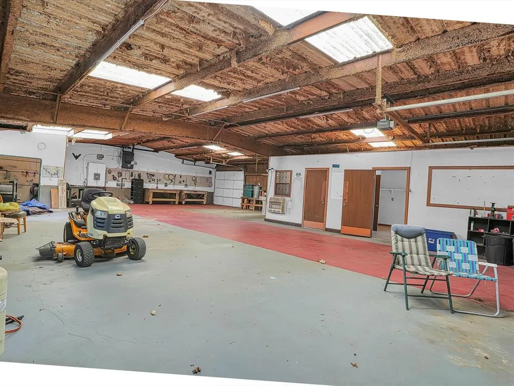 Photo 30 — 111 N Crittenden Avenue, Mangum, OK 73554