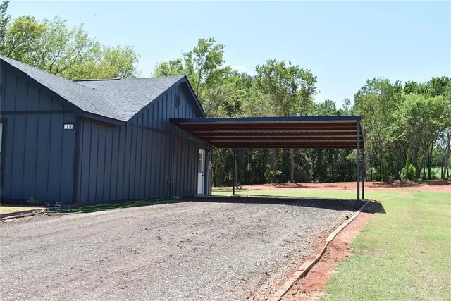Photo 4 — 1170 County Street 2957, Tuttle, OK 73089
