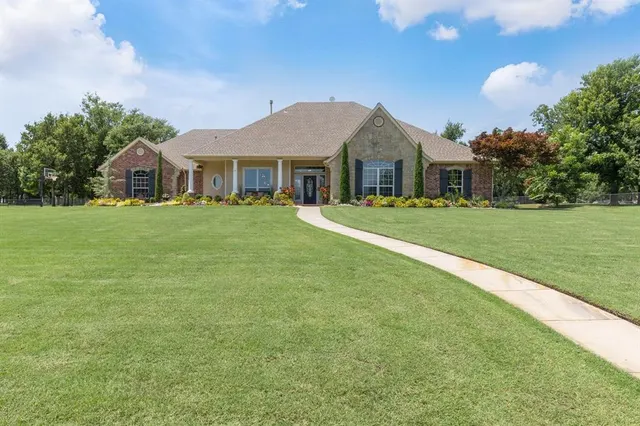 Photo 2 — 6485 Fawn Ridge, Jones, OK 73049