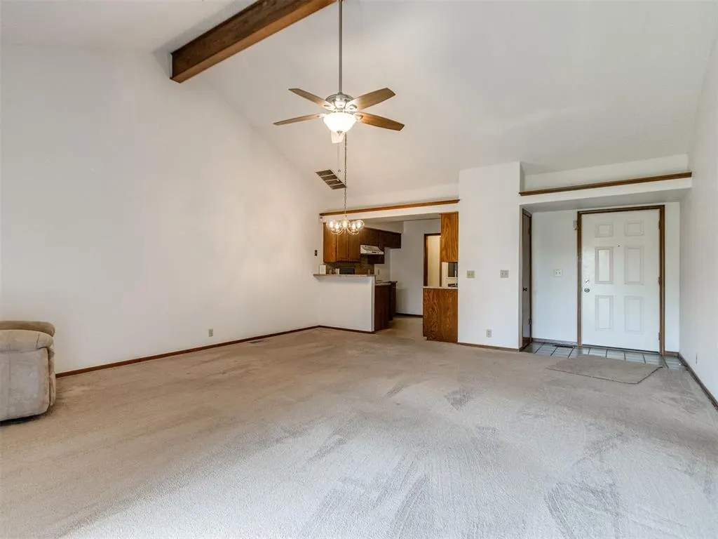 Photo 7 — 12128 N Dewey Avenue, Oklahoma City, OK 73114