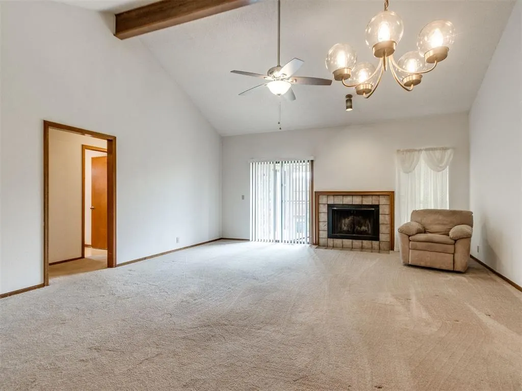 Photo 9 — 12128 N Dewey Avenue, Oklahoma City, OK 73114