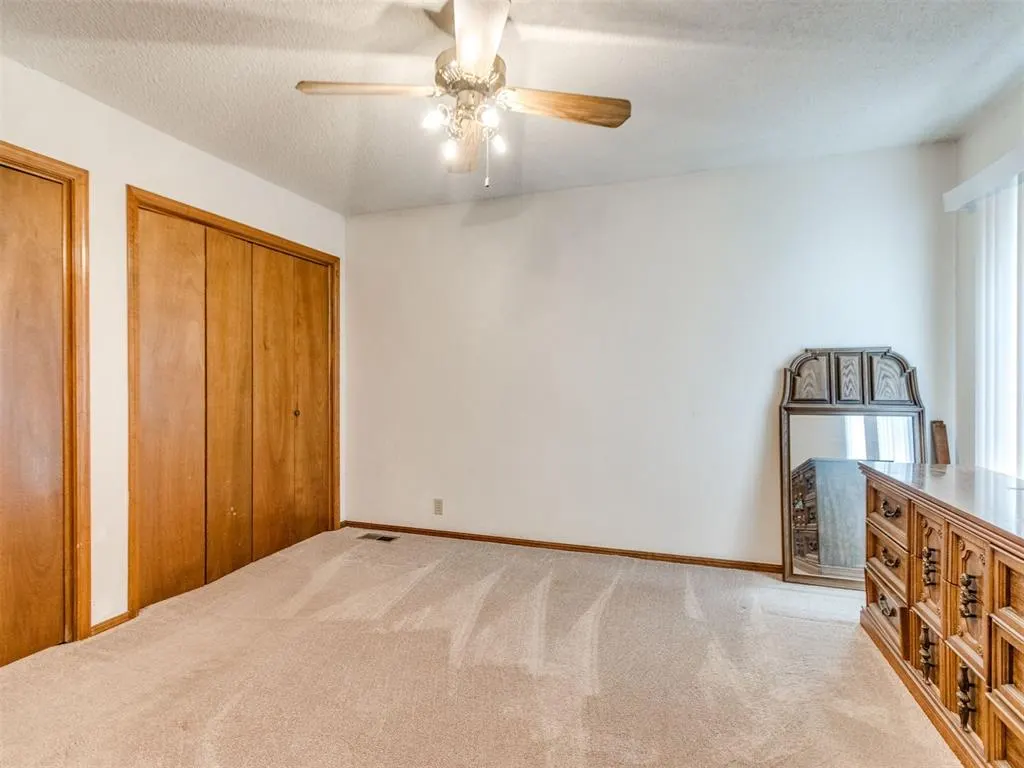 Photo 10 — 12128 N Dewey Avenue, Oklahoma City, OK 73114