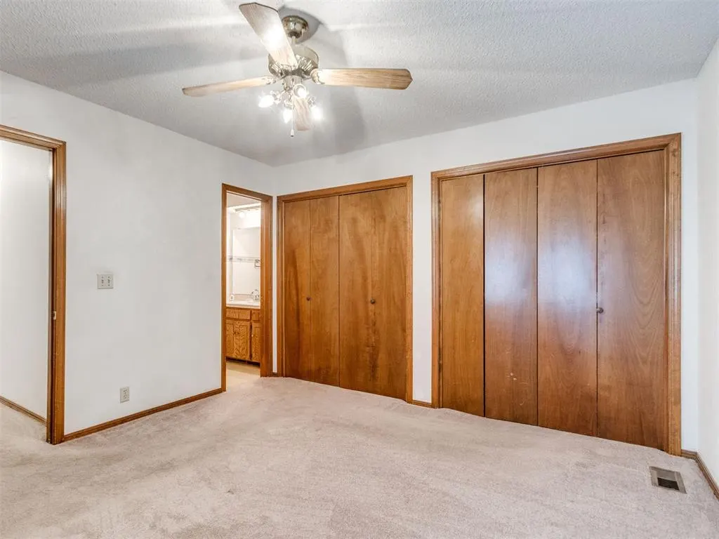 Photo 12 — 12128 N Dewey Avenue, Oklahoma City, OK 73114
