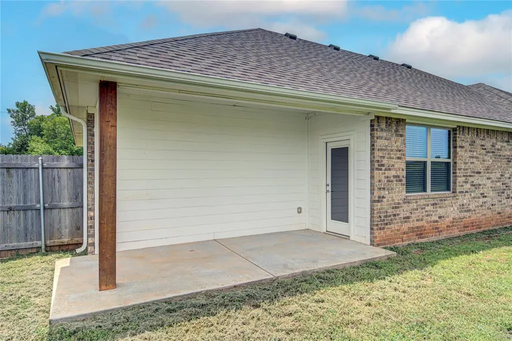 Photo 39 — 17341 290th Street, Washington, OK 73093