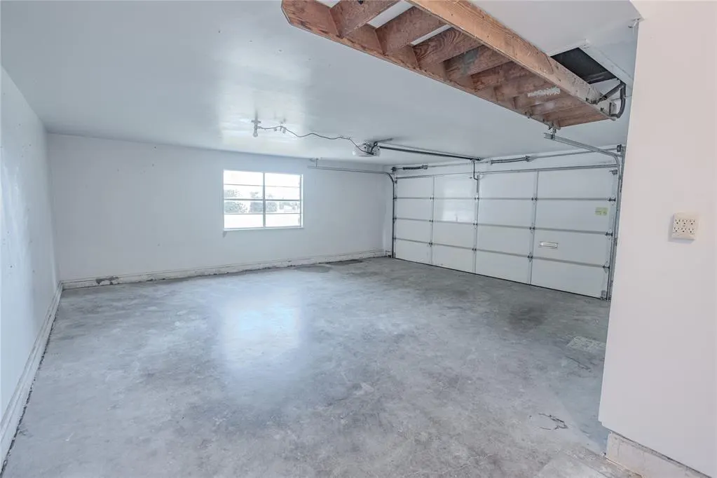 Photo 33 — 3700 NW 58th Terrace, Oklahoma City, OK 73112