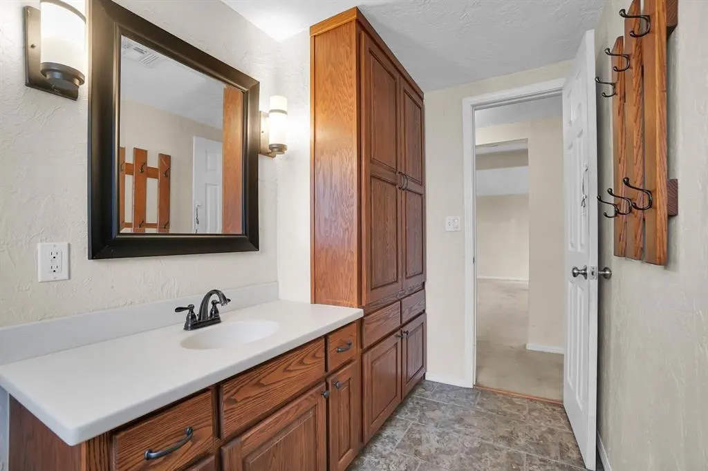 Photo 22 — 700 Taft Street, Altus, OK 73521