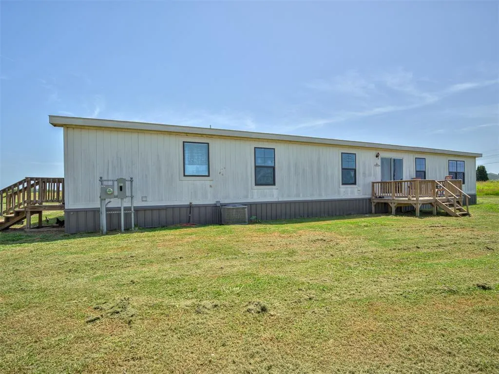 Photo 7 — 8025 Lewis Road, Lexington, OK 73051