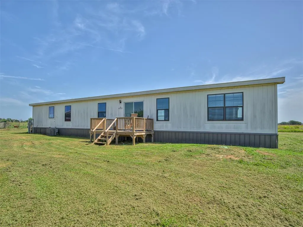 Photo 8 — 8025 Lewis Road, Lexington, OK 73051