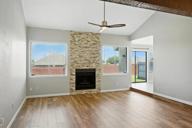 Photo 4 — 5832 Hefner Village Court, Oklahoma City, OK 73162