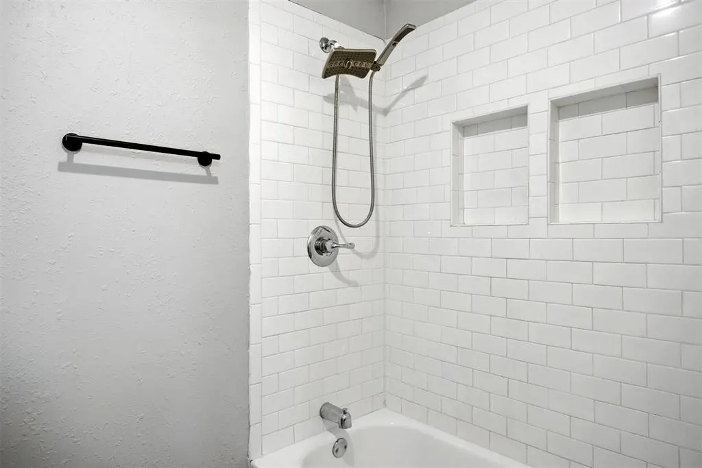 Photo 27 — 5832 Hefner Village Court, Oklahoma City, OK 73162