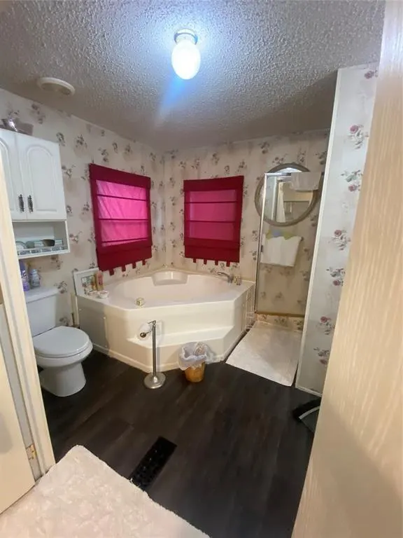 Photo 3 — 201 Indiana Avenue, Wewoka, OK 74884