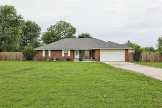Sold home at 801 S Frisco Road
