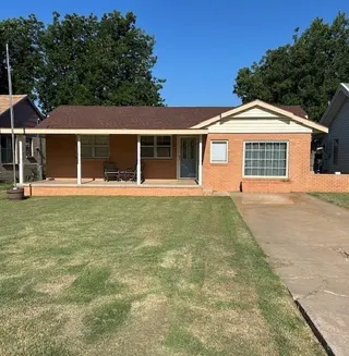 Sold home at 505 N Hill Street