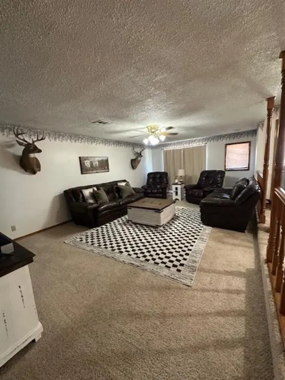 Photo 7 — 505 N Hill Street, Hobart, OK 73651