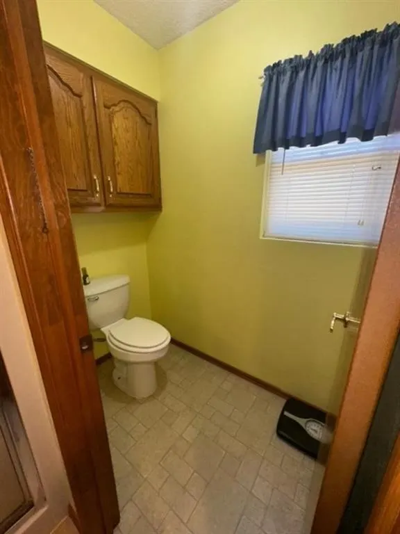 Photo 13 — 505 N Hill Street, Hobart, OK 73651