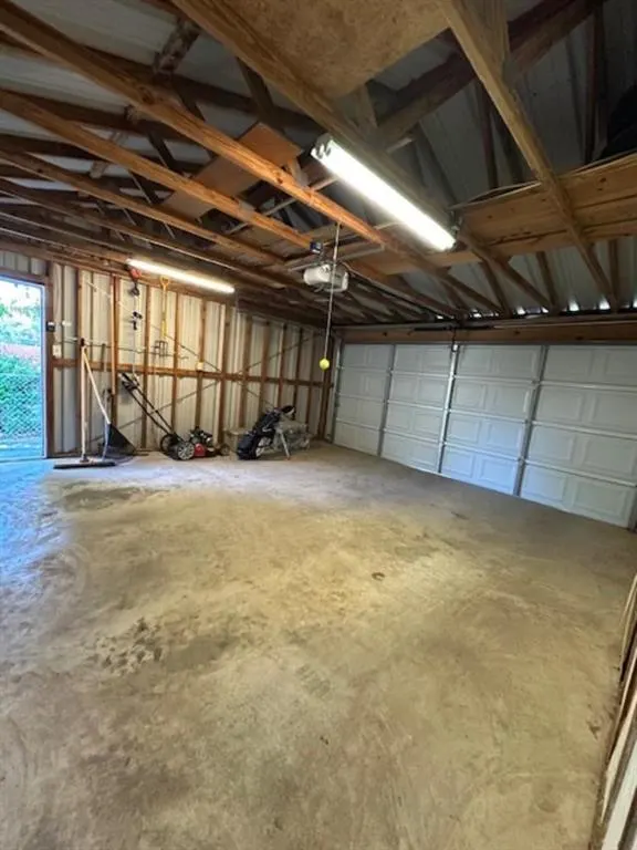 Photo 30 — 505 N Hill Street, Hobart, OK 73651