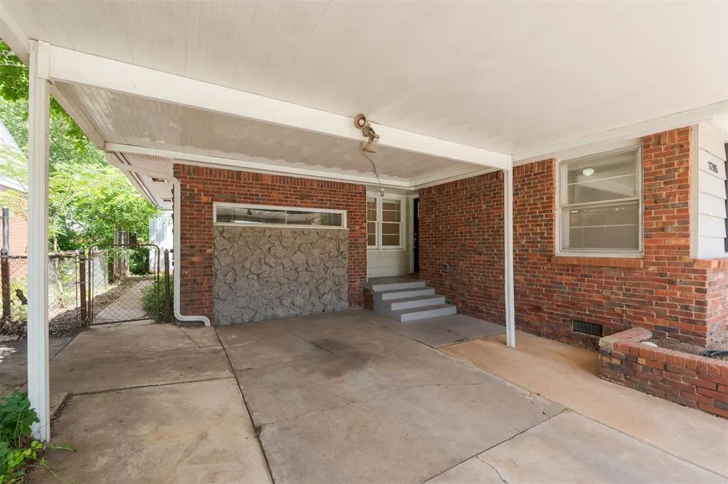 Photo 4 — 3205 NW 40 Street, Oklahoma City, OK 73112