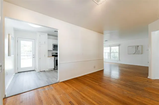 Photo 7 — 3205 NW 40 Street, Oklahoma City, OK 73112