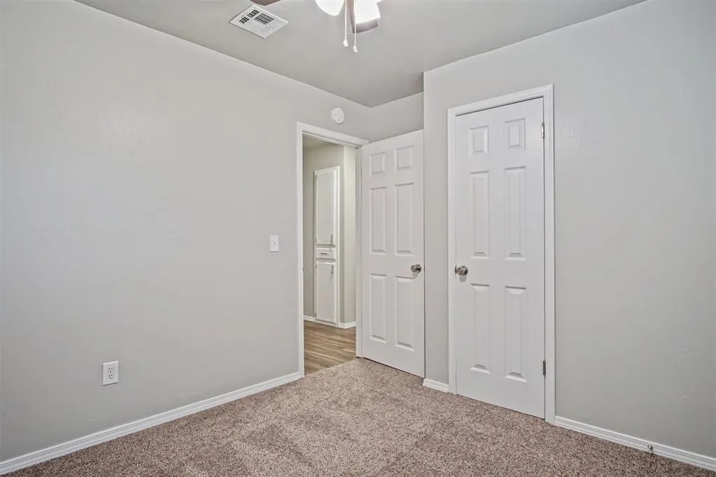 Photo 26 — 5201 Lakeview Drive, Harrah, OK 73045
