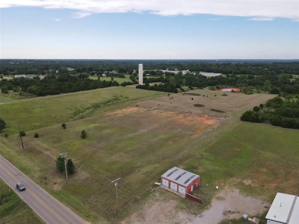 Photo 4 — 0000 SE 29th Street, Harrah, OK 73045