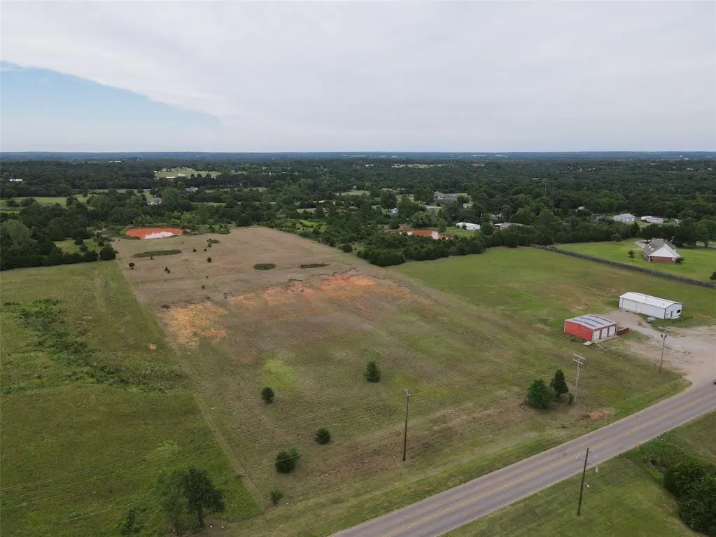 Photo 9 — 0000 SE 29th Street, Harrah, OK 73045