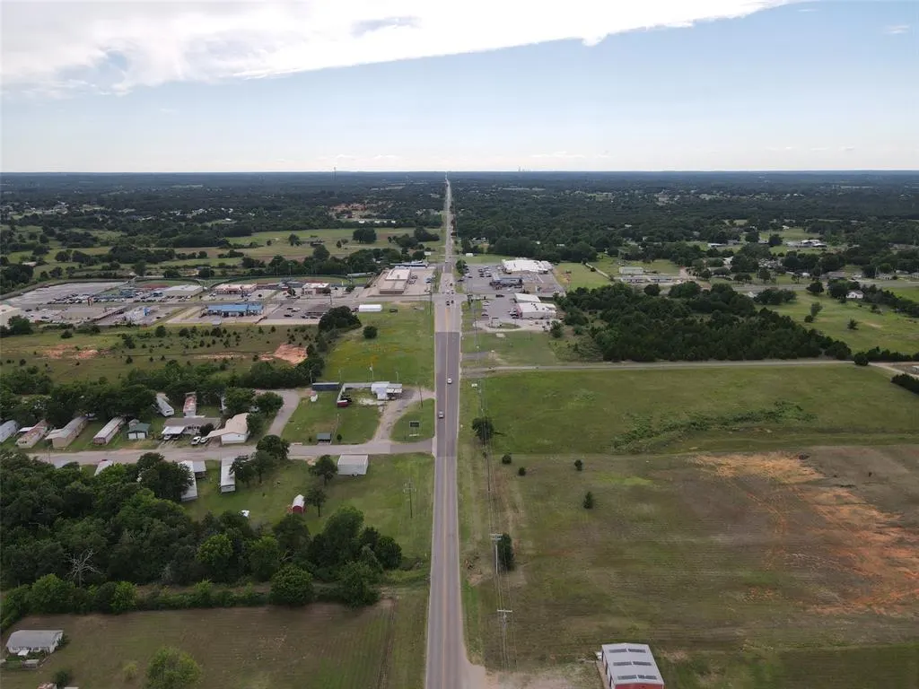 Photo 10 — 0000 SE 29th Street, Harrah, OK 73045