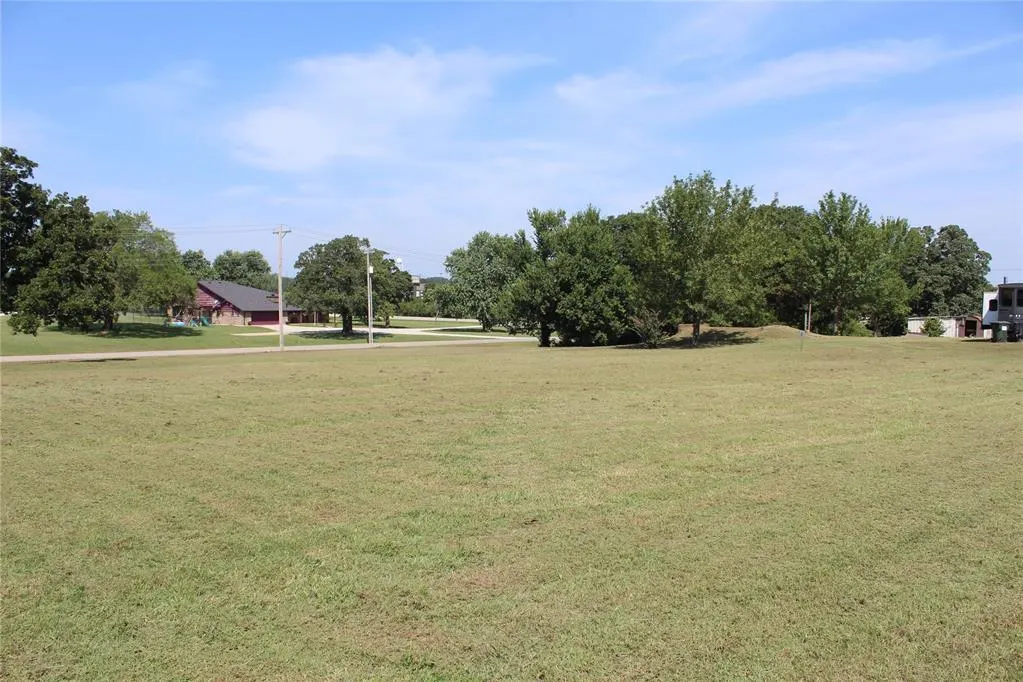 Photo 4 — 102 S Industrial Road, Chandler, OK 74834