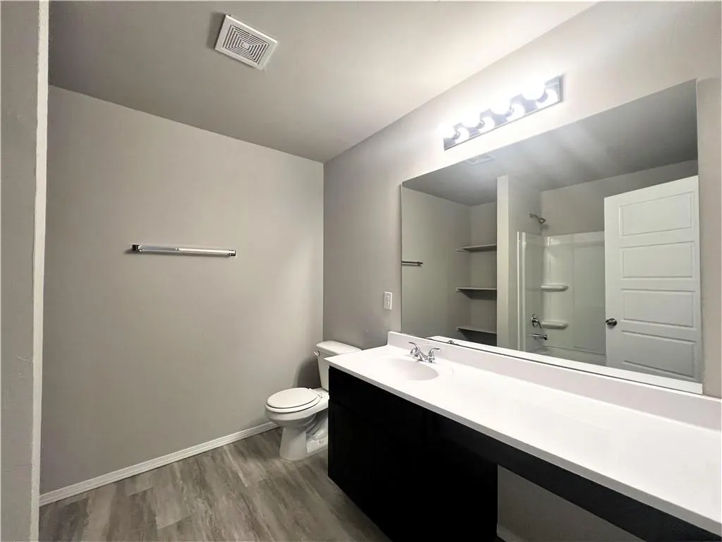 Photo 10 — 1314 Travertine Place, Noble, OK 73068