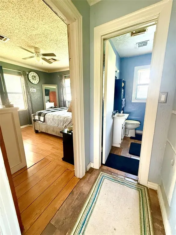 Photo 4 — 817 W B Avenue, Elk City, OK 73644