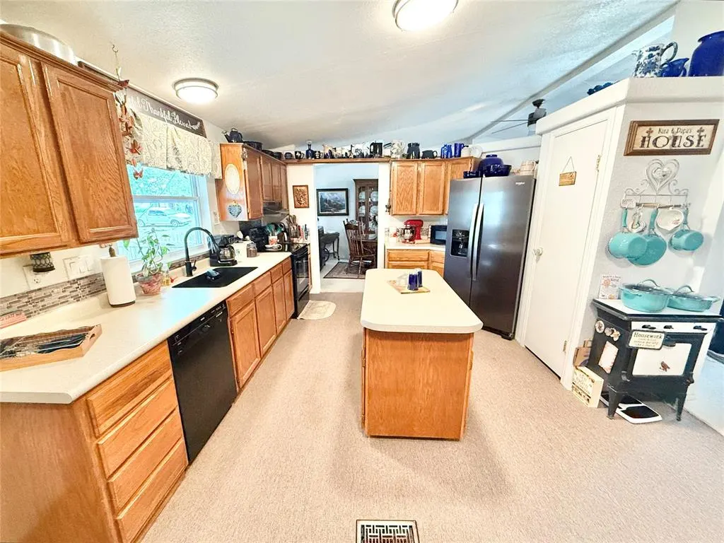 Photo 10 — 305 N GREER Avenue, Duke, OK 73532