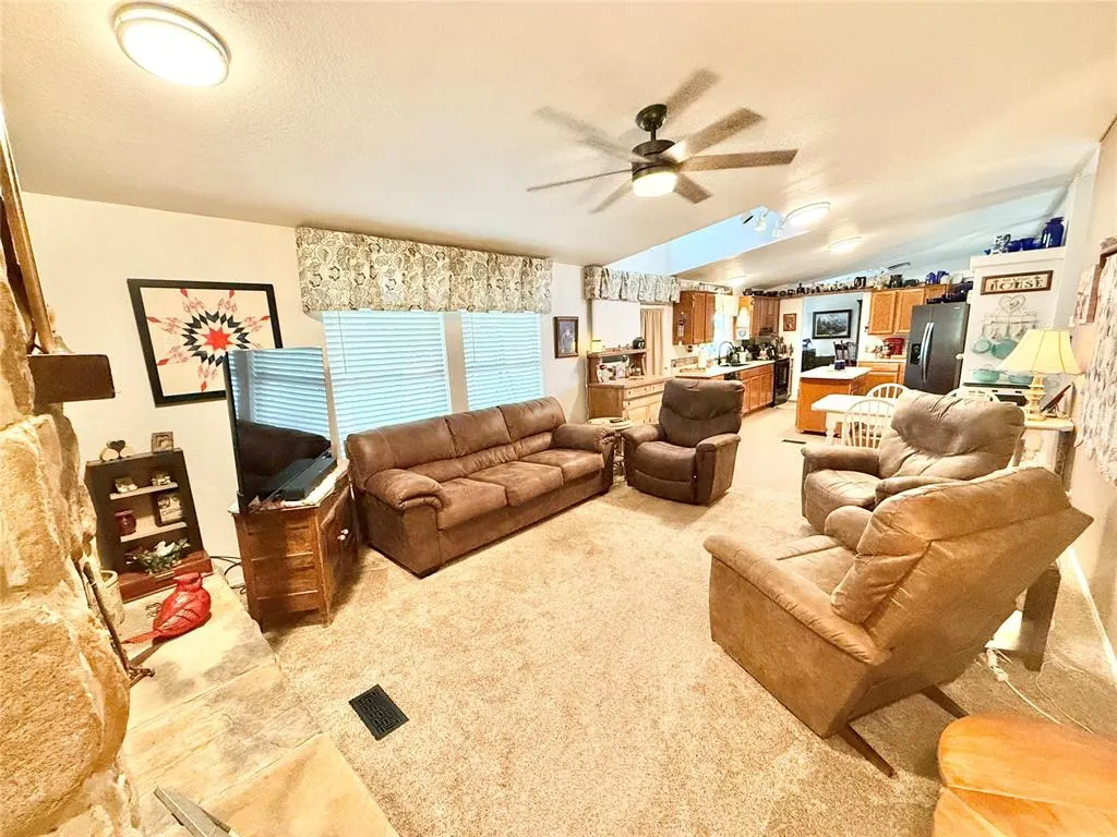 Photo 12 — 305 N GREER Avenue, Duke, OK 73532