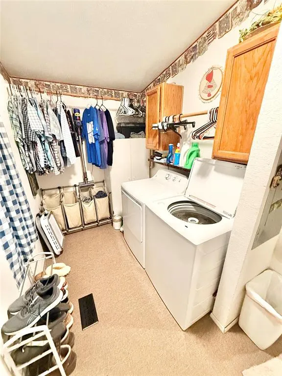 Photo 16 — 305 N GREER Avenue, Duke, OK 73532