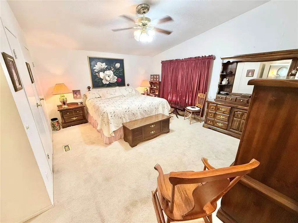 Photo 21 — 305 N GREER Avenue, Duke, OK 73532