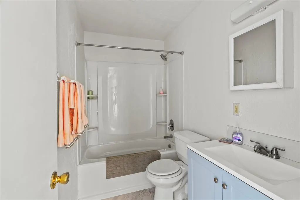Photo 7 — 6305 Ashby Terrace, Oklahoma City, OK 73149