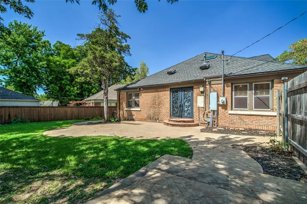 Photo 48 — 236 Edgemere Court, Oklahoma City, OK 73118