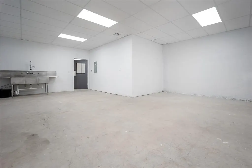 Photo 12 — 1050 N Flood Avenue 1050, Norman, OK 73069