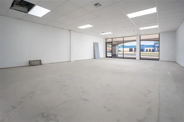 Photo 3 — 1042 N Flood Avenue 1042, Norman, OK 73069