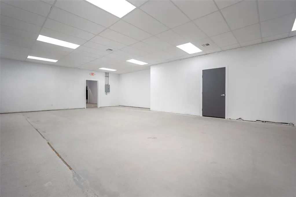 Photo 5 — 1042 N Flood Avenue 1042, Norman, OK 73069