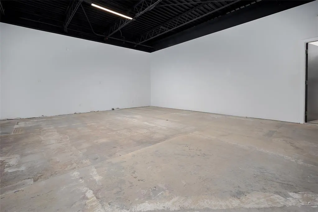 Photo 7 — 1042 N Flood Avenue 1042, Norman, OK 73069